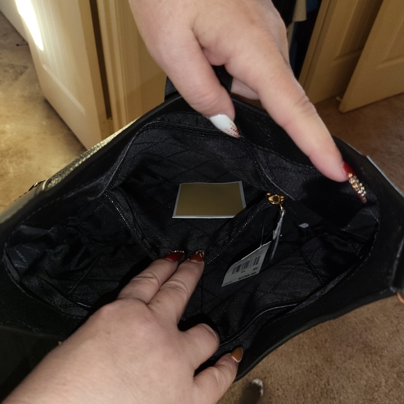 Ladies Michael Kors purse - Picture 6 of 9